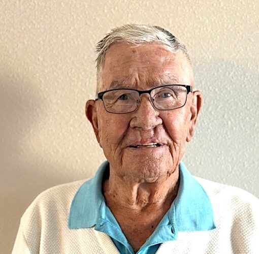 Distinguished DCB alumnus gives back through gift